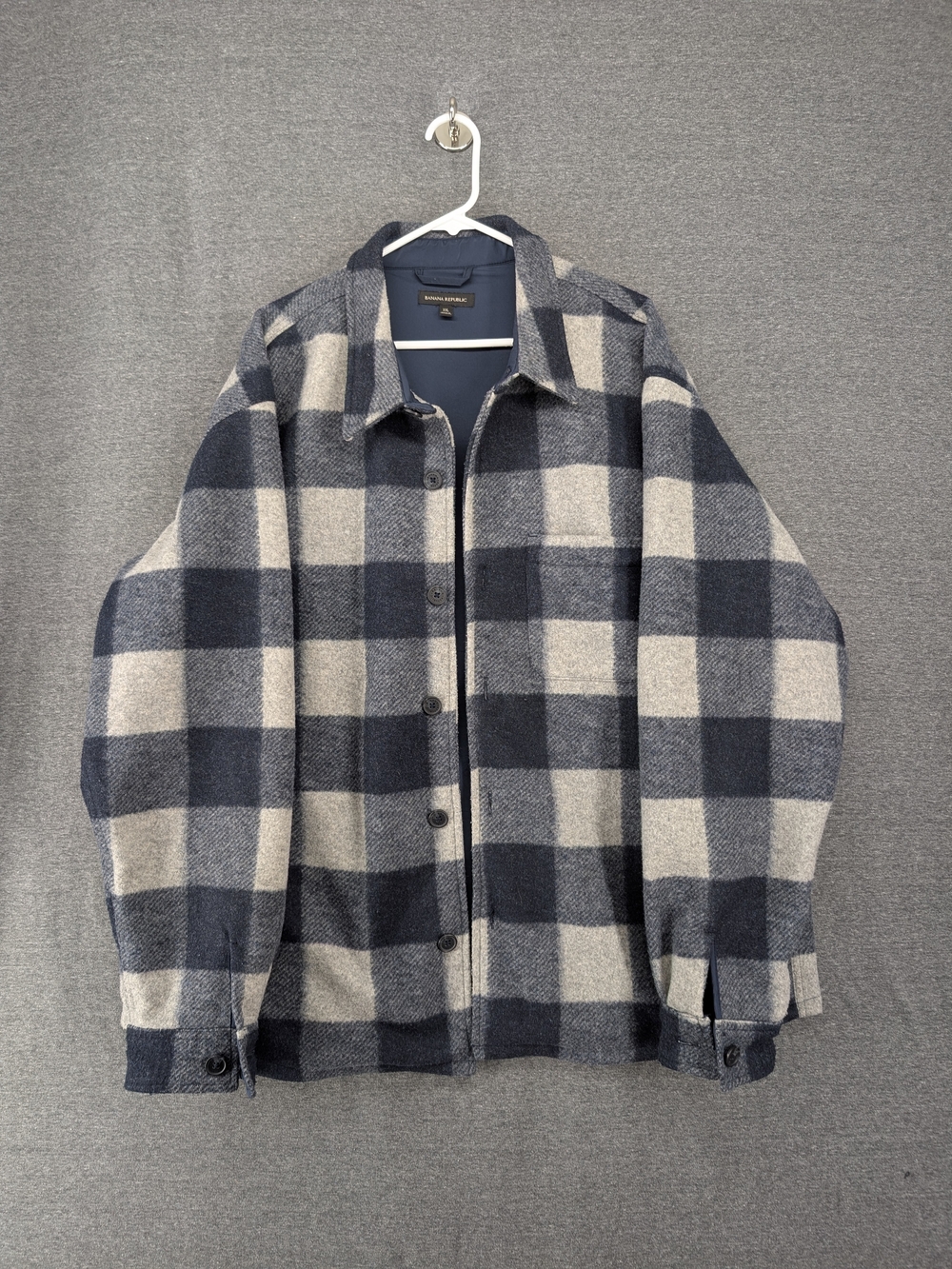 Banana Republic Men's Navy & Gray Plaid Wool Overshirt
